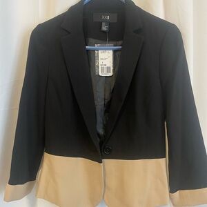 Forever 21 Black and Tan Color-Block Blazer